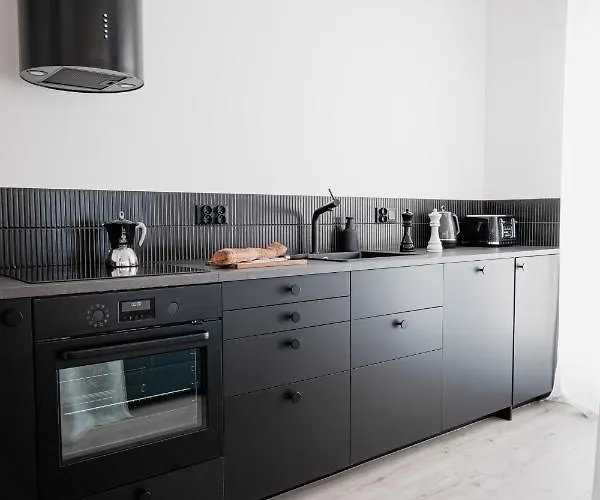 Lejlighed Homewell Game And Movie