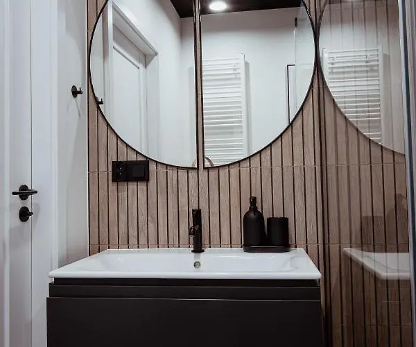 Lejlighed Homewell Game And Movie *